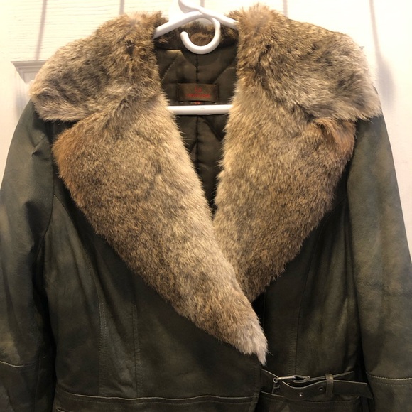 Danier Green Leather Fur Collar Insulated Jacket L 🎄 - Picture 3 of 12
